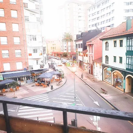 Apartman El Descanso De Carbayedo Avilés