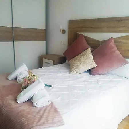 El Descanso De Carbayedo Apartman Avilés